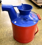 Standard Oil Co. Indiana 5 Gallon liquid measure