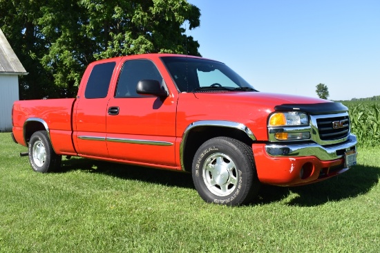 2003 GMC Sierra 1500 SLE 1 owner only 52,655 mile