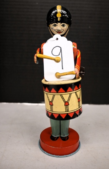 J. Chein windup drummer boy,works