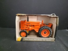 John Deere 1947 Model MI Tractor 1:16 Scale Diecas