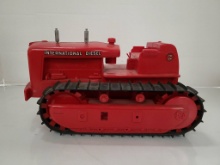 International Diesel TD-24 Toy Crawler Tractor