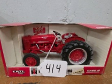 ERTL 1:16 IH 300 Tractor 3,000,000th Edition NIB