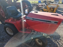 International Cub Cadet 782 Lawn Tractor