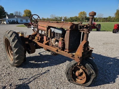 International Harvester F-20/Regular Tractor