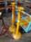 TRAILER STABILIZING JACKS