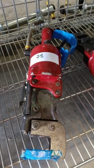 “C” SQUEEZE RIVETER