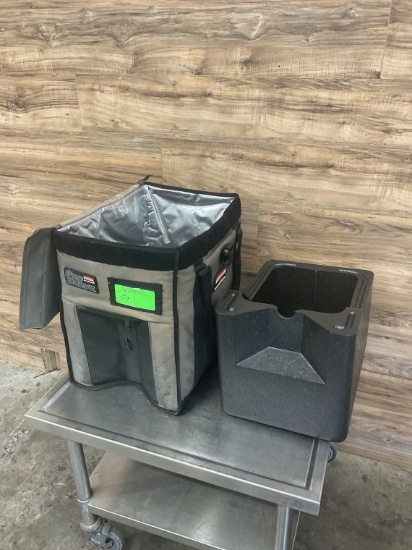 Rubbermaid Pro Serve Bag