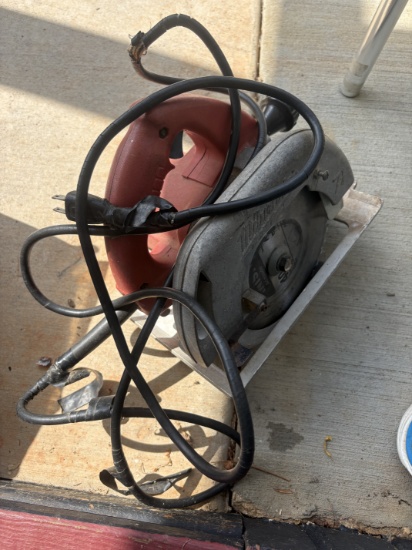 Skil Saw (it works)
