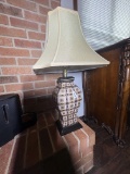 Elegant Classical Ceramic Table Lamp with Bell Shade