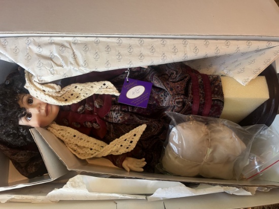 2 Dolls in Boxes