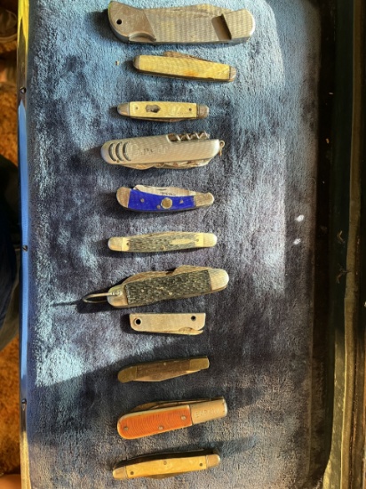 11 Pocket Knives