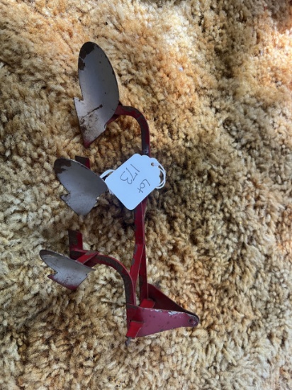Hubley 3 Bottom Plow, Metal