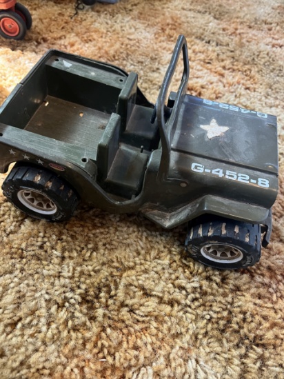Tonka Plastic Military Jeep