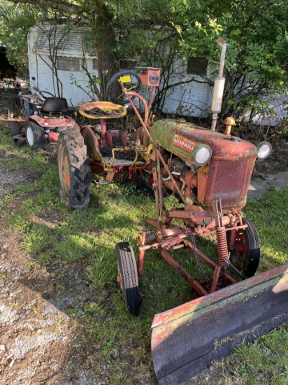 McCormick Farmall Cub