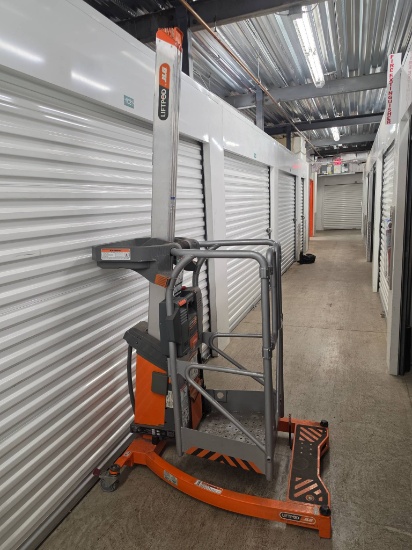 JLG LiftPod FS60 Portable Man Lift Platform
