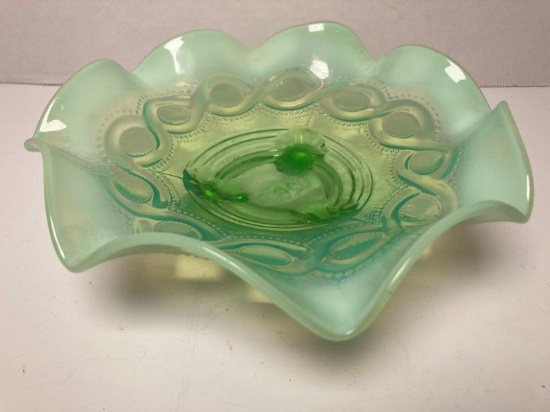 Northwood Opalescent Beaded Cable Footed Dish