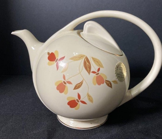 Vintage Hall Jewel Tea Autumn Leaf 6-Cup Airflow Tea Pot LIMITED EDITION