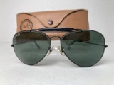 Vintage Mens Aviator Ray-Ban Sunglasses With Case