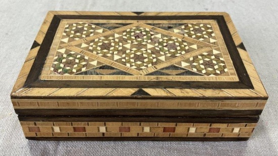 Marquetry Inlaid Wood Trinket Box