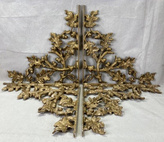 Set of Four Ornamental Oak Brackets