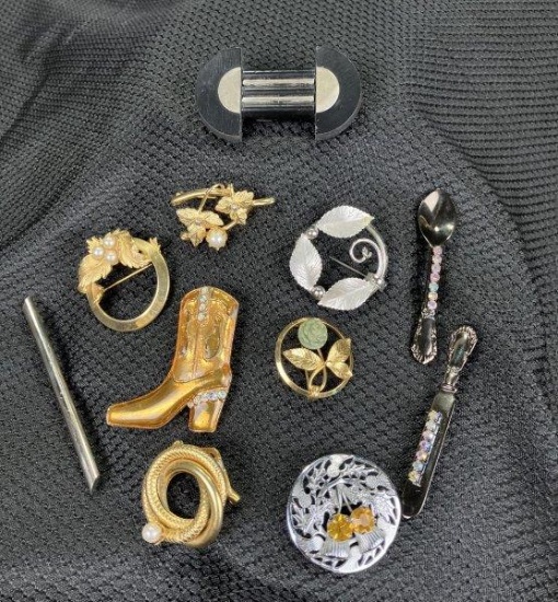 Vintage Style Costume Jewelry Brooch Pins