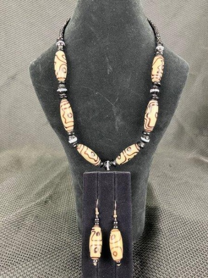 Modern Art Beaded Necklace and Earring Pairing