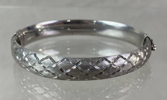 Sterling Silver Hinged Bangle Bracelet