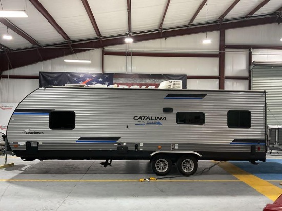 2023(NEW) COACHMAN CATALINA TOY HAULER