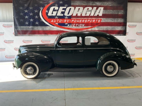 1939 Ford Deluxe Tudor V8 FLATHEAD