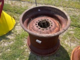30.5 X 32 JOHN DEERE WHEEL