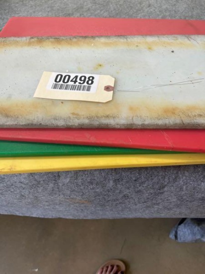 6 CUTTING BOARDS