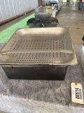 MISCELLANEOUS KITCHEN ITEMS