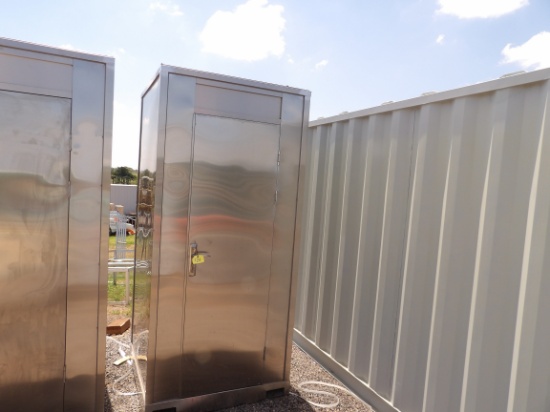 PORTABLE TOILET