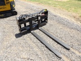 SKID STEER PALLET FORKS