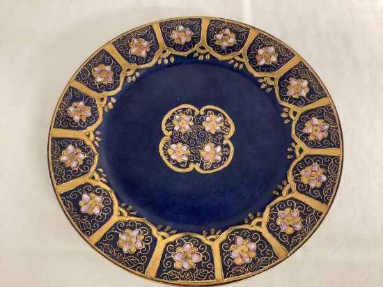 Toyo Decorative Hand Decorated Plate