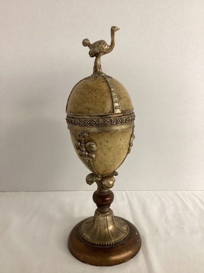 Ostrich Egg Pedestal Hinged Box