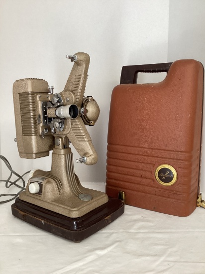 Revere Model P-90 8mm Projector