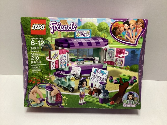 New LEGO Friends 41332 Emma's Art Stand Building Set