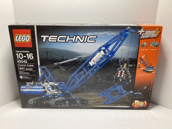 LEGO Technic 42042 Crawler Crane Building Set
