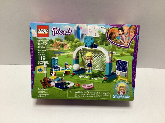 New LEGO Friends 41330 Stephanie's Soccer Practice Building Set