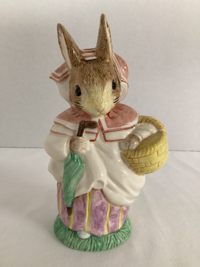 Royal Albert Mrs. Rabbit Beatrix Potter Figurine