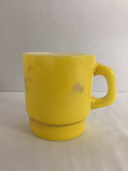 Vintage Anchor Hocking Yellow Mug