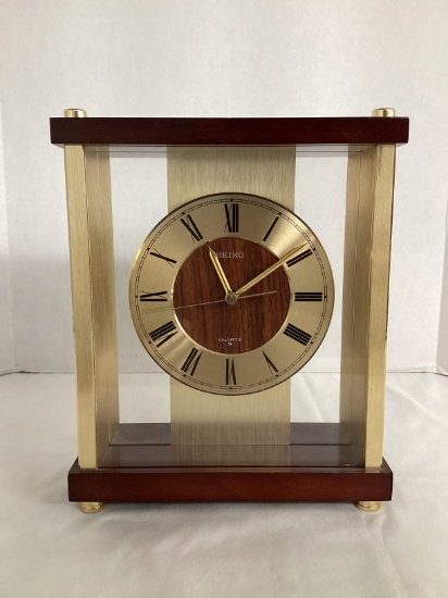 Seiko Quartz Clock