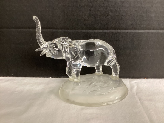 Crystal Elephant on Frosted Base