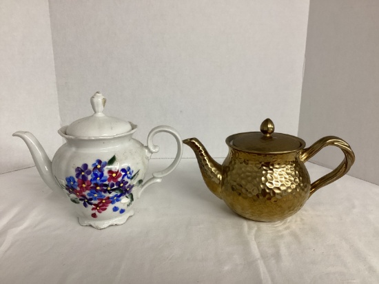 Seltmann West Germany and Luxehabit Teapots