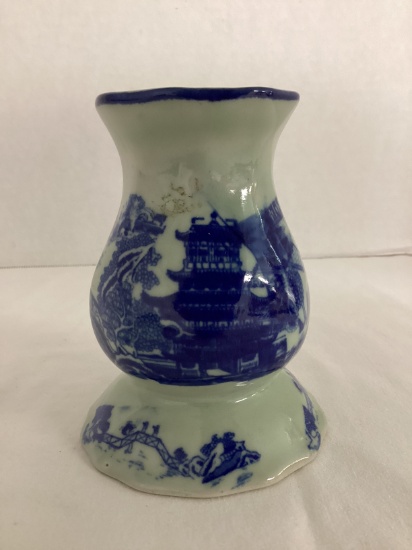 Asian Pattern Flower Frog Vase