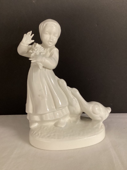 Holland Mold Girl with Geese