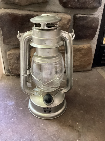 Olde Brooklyn LED Lantern
