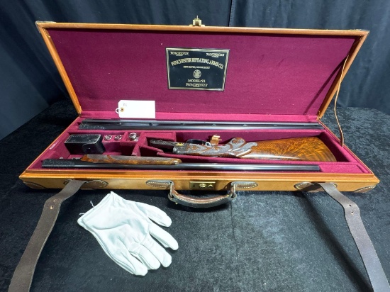 WINCHESTER MOD 21 GRAND AMERICAN 12 GA IN HARD CASE SN#...... 12 gauge Single Selective Triggers Bar