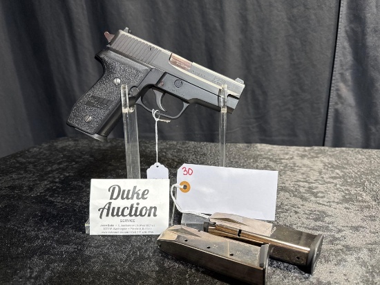 SIG SAUER MOD P228 9MM SN#B164337